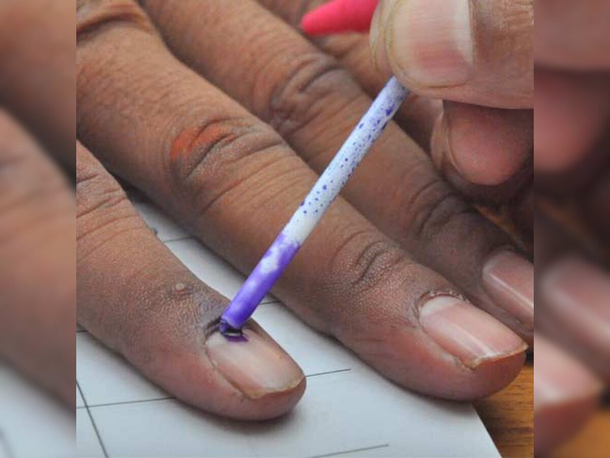 Nearly 25%  voting recorded in Uttar Pradesh till 11 AM 