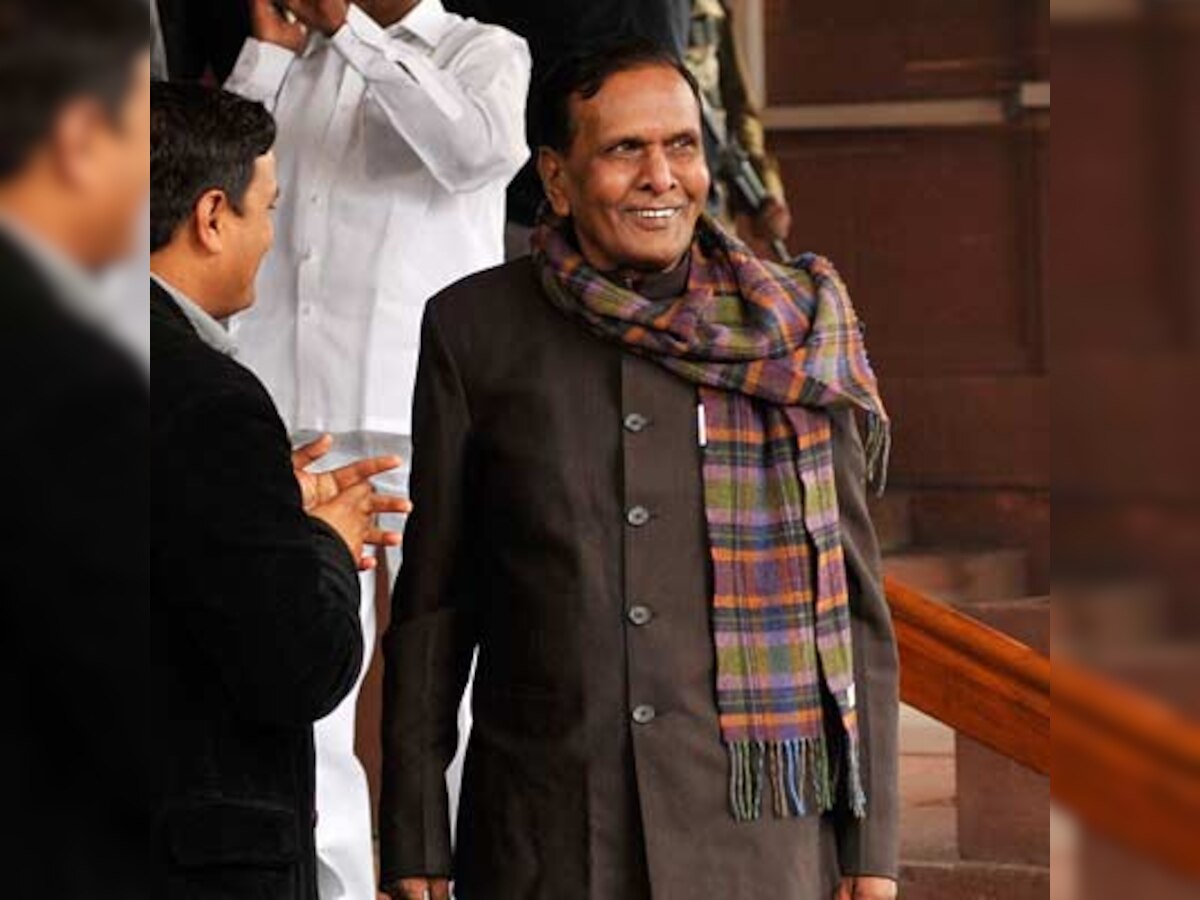 Beni Prasad Verma demands fast track courts for Babri Masjid, Gujarat riots