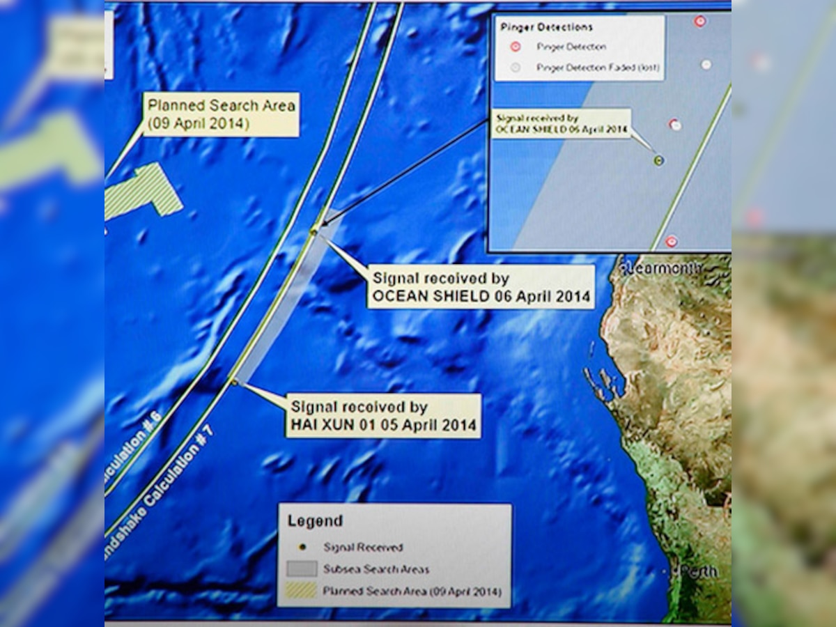 Search for Malaysian Flight MH370 heads to site of first "ping"