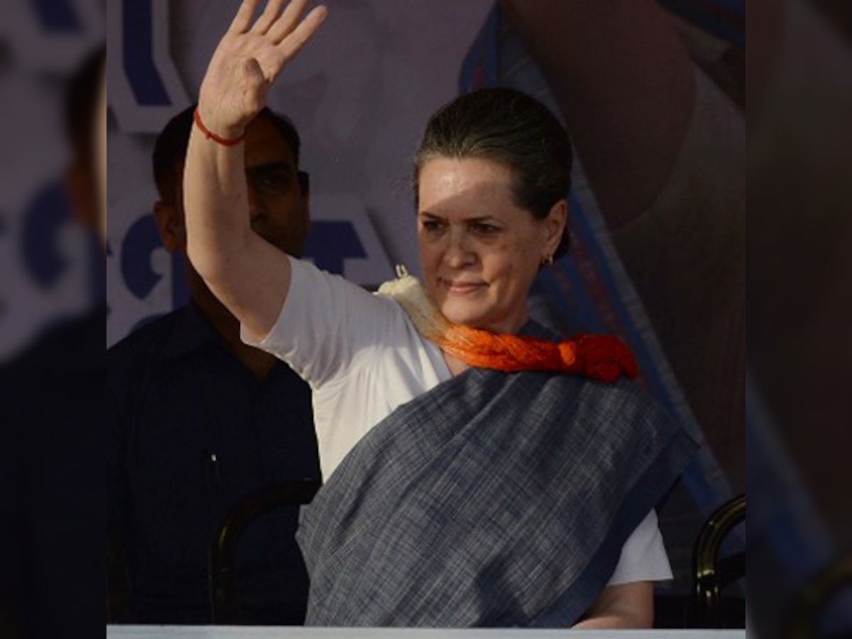 Sonia Gandhi to host farewell dinner for Manmohan Singh today