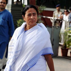 Congress wants secular parties to unite, Mamata Banerjee as prime minister