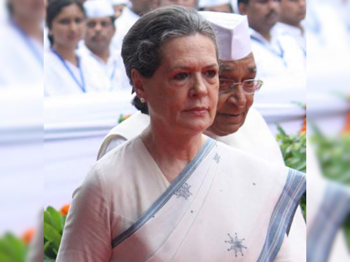 Election results 2014: Sonia Gandhi leads in Rae Bareli by 1.21 lakh votes