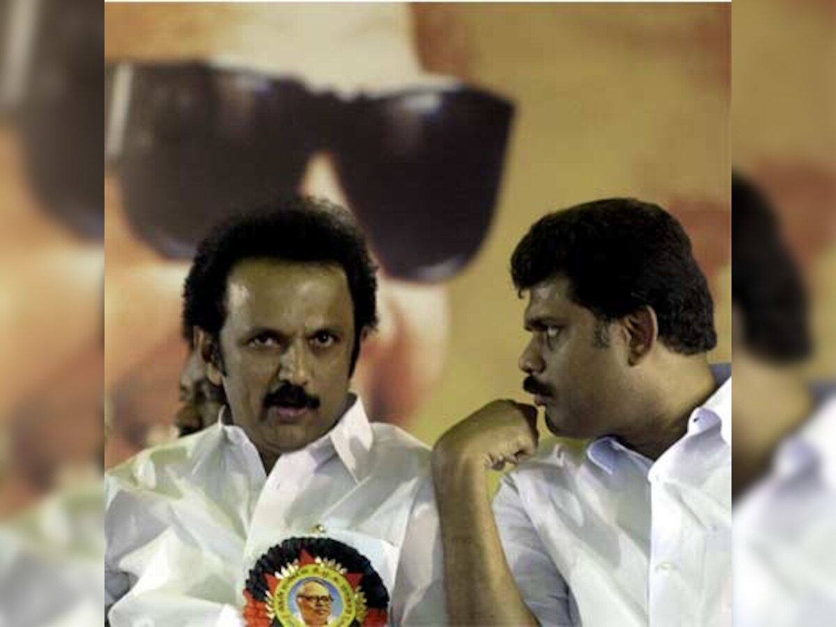 MK Stalin offers to resign, Alagiri calls it 'drama'