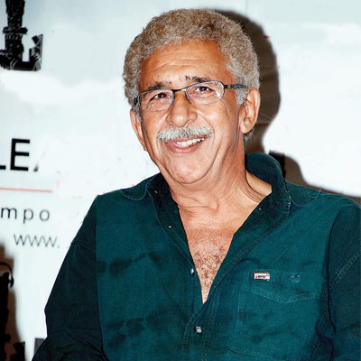 Naseer Rind Naseeruddin to perform in England