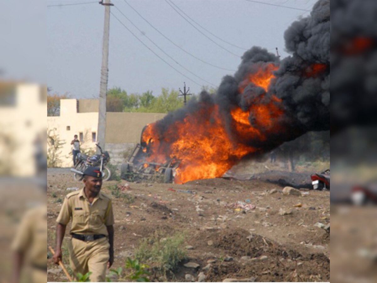 79 people booked for causing trouble at Gopinath Munde's cremation