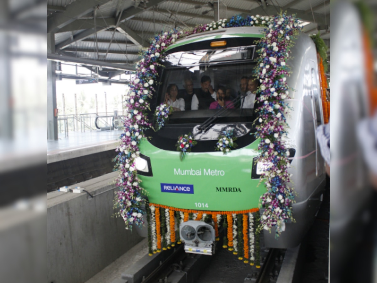 #MumbaiMetro reduces travel time on road by half as people enjoy metro joyride