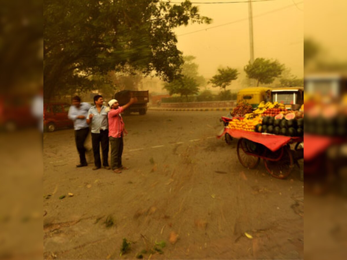 Mercury hovers around 45 deg C, no relief likely till Friday