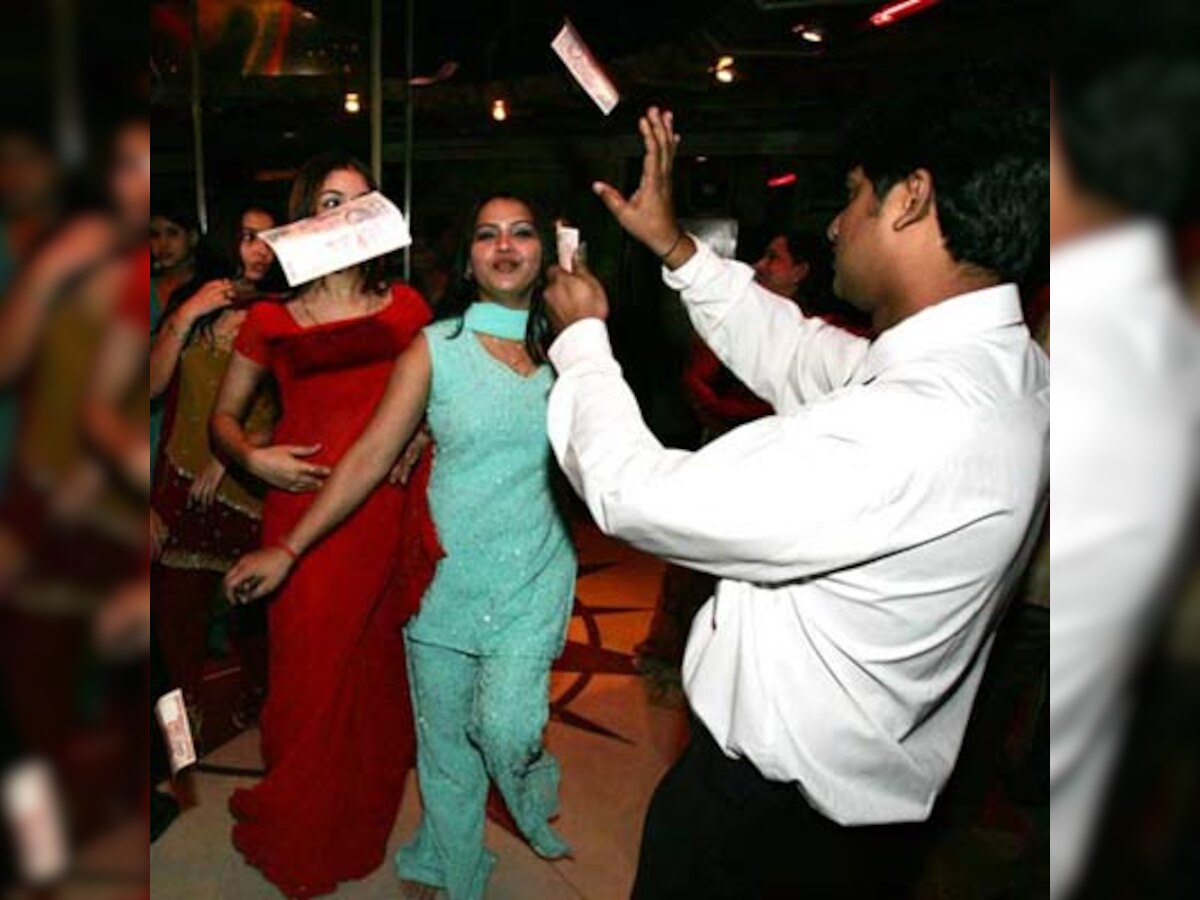 Maharashtra Cabinet approves amendment to Dance Bar Prohibition Act 