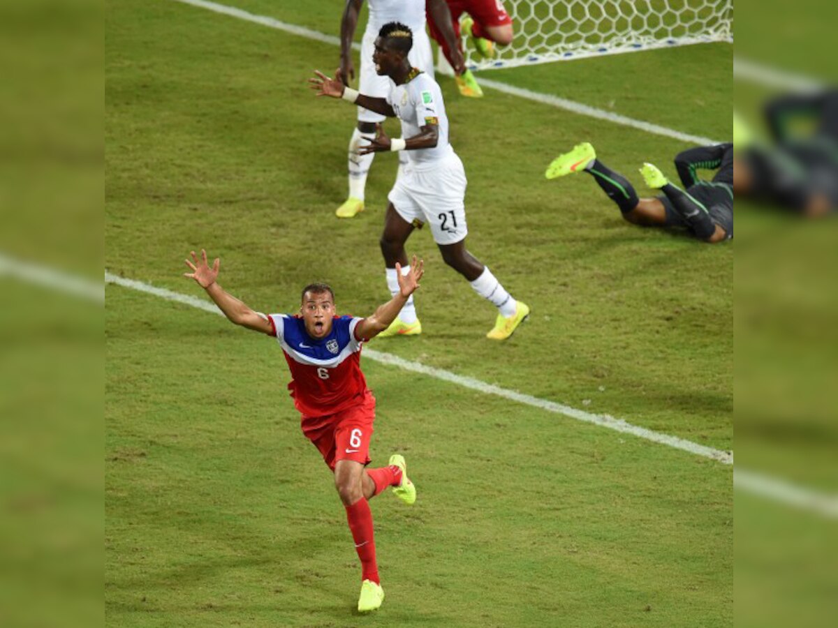 World Cup 2014: Clint Dempsey scores after 32 seconds in USA win over Ghana