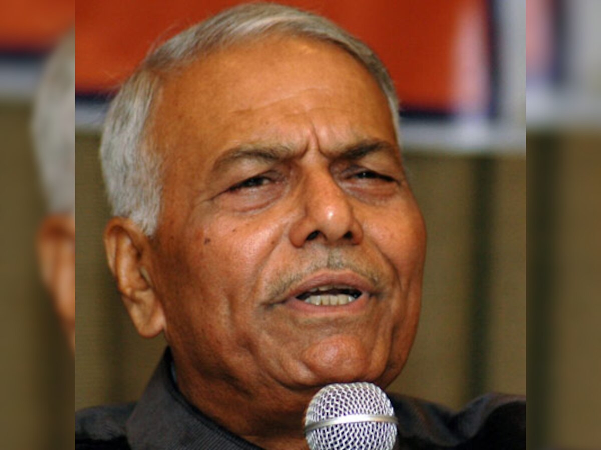 Yashwant Sinha granted bail; LK Advani calls him the 'right person' to be Jharkhand CM