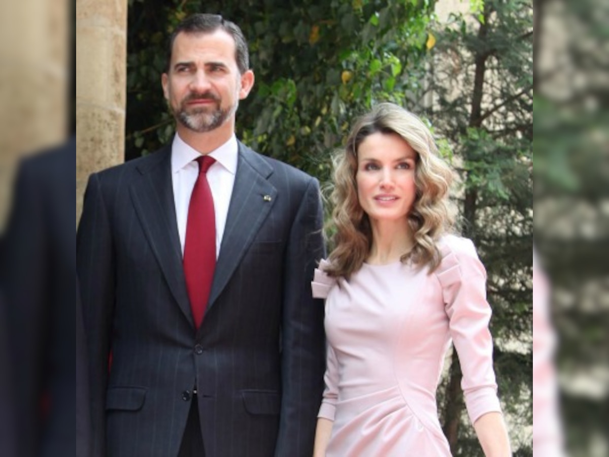 Spain's new king Felipe VI sworn in in muted ceremony in Madrid