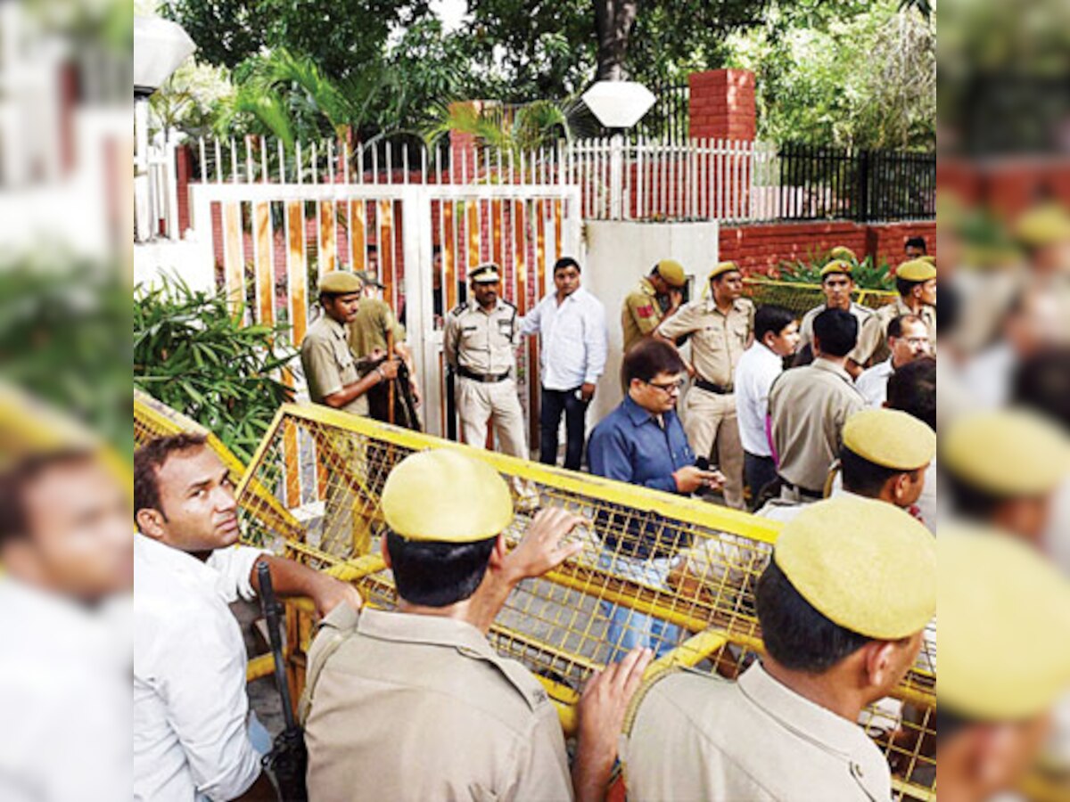 Supreme Court says not urgent, take FYUP matter to High Court