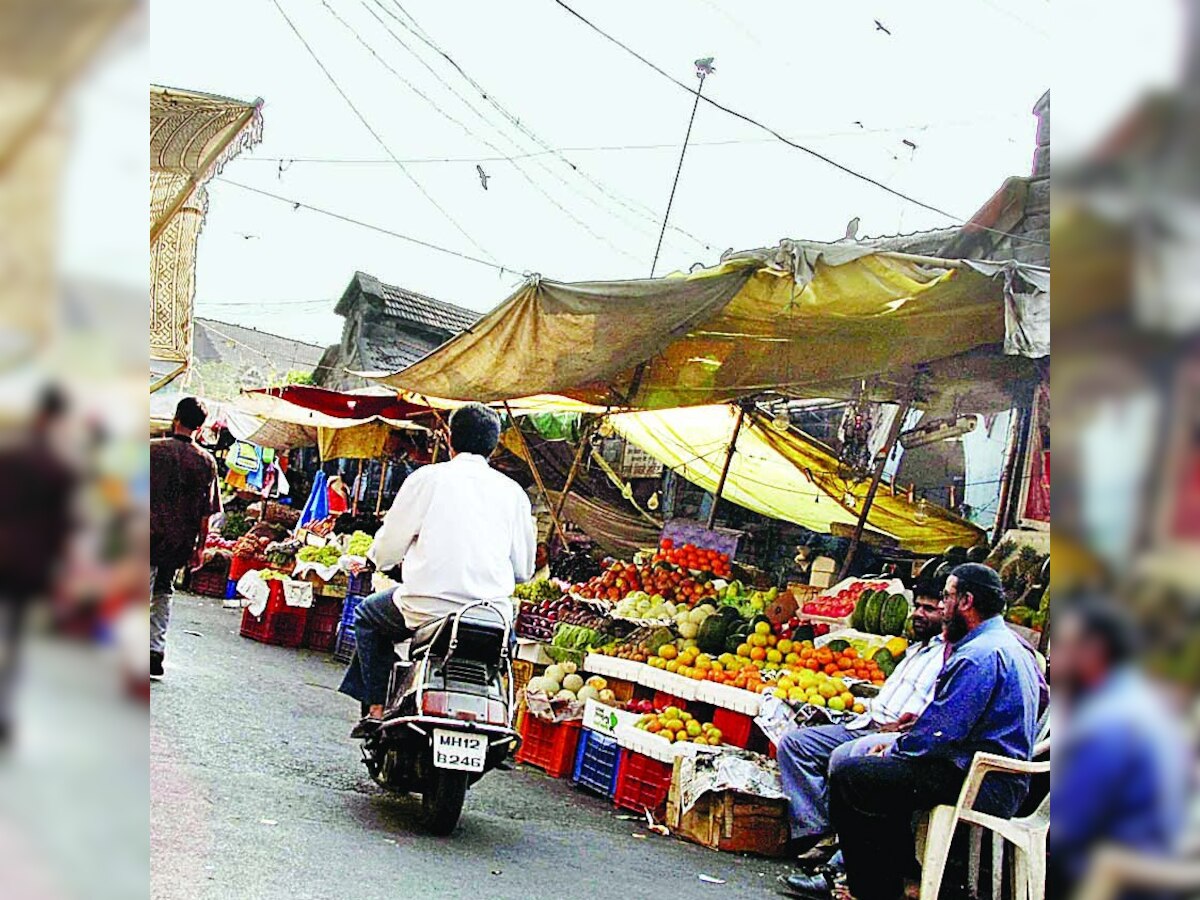 Illegal eateries in Camp area cross the deadline and so this is what the PCB plans to do