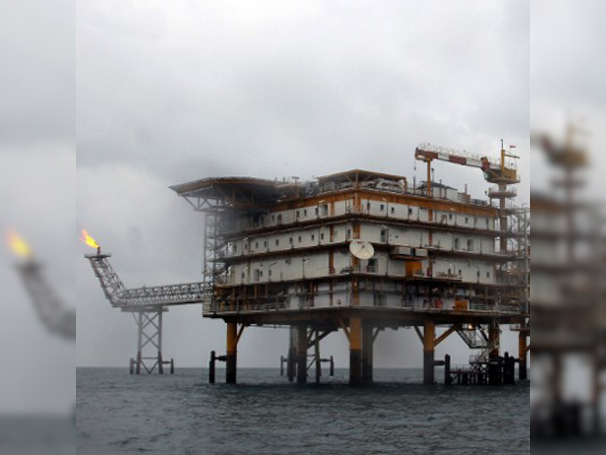 Oil prices down in Asian trade, may rise due to Middle East crisis