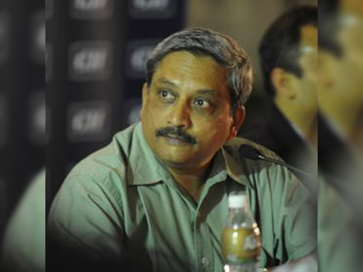 No ban on bikinis on Goa's beaches: CM Manohar Parrikar