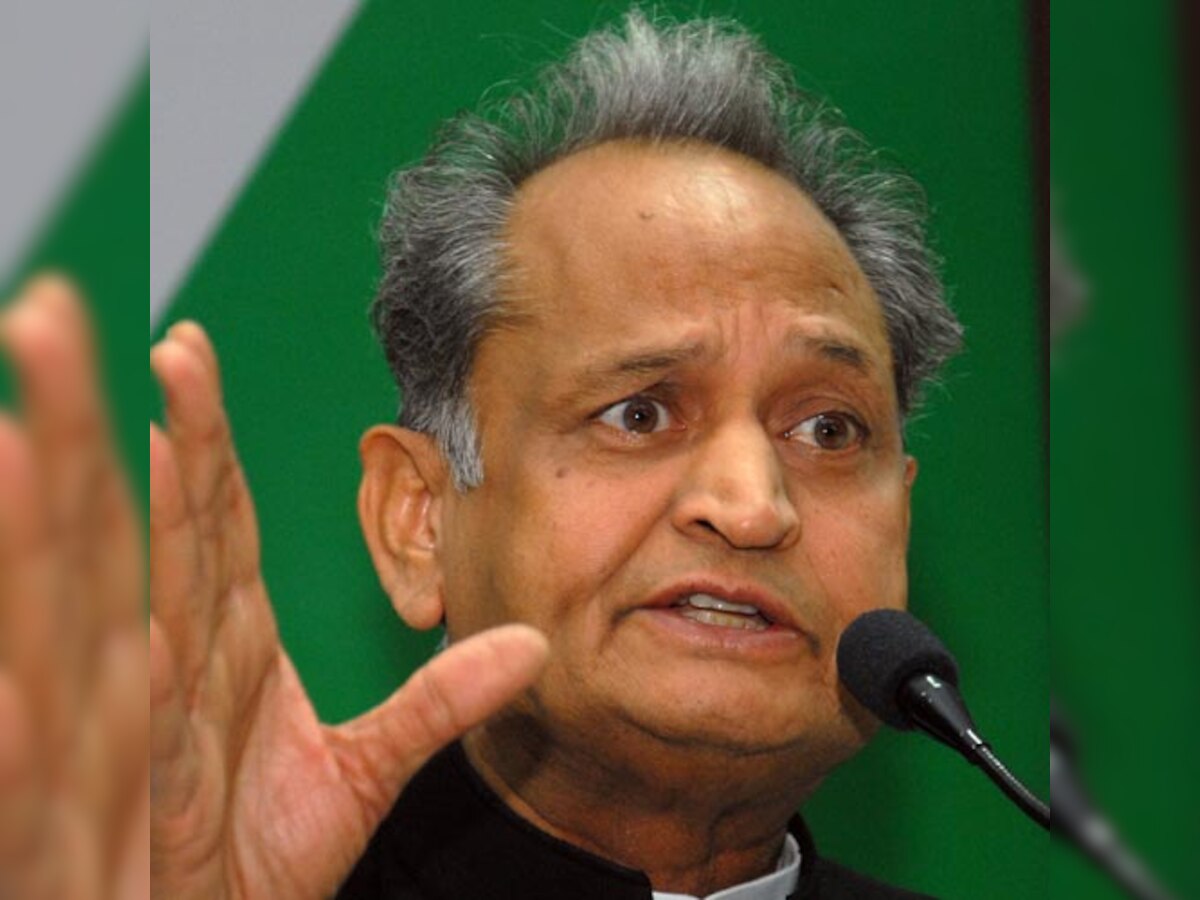 Ashok Gehlot slams Vasundhara Raje's move to change NREGA 