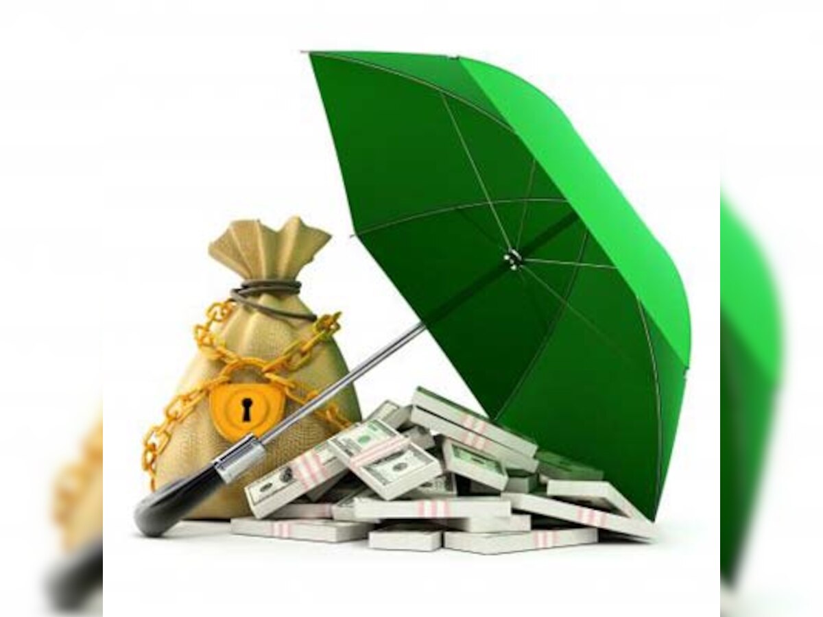 Wealthy Wednesdays: Insurance policies and investments for single mothers or widows
