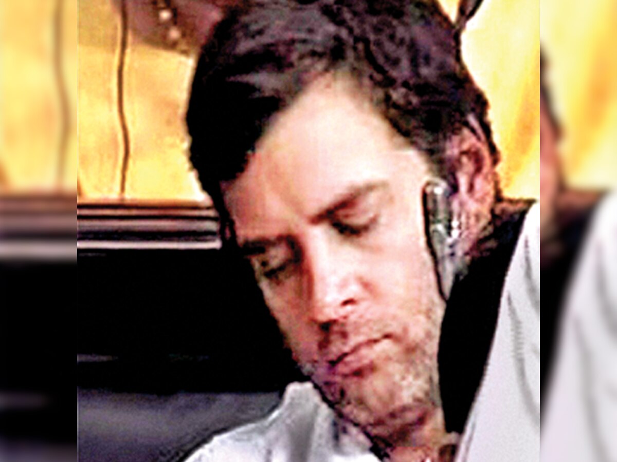 Was Rahul Gandhi napping or concentrating with his eyes shut