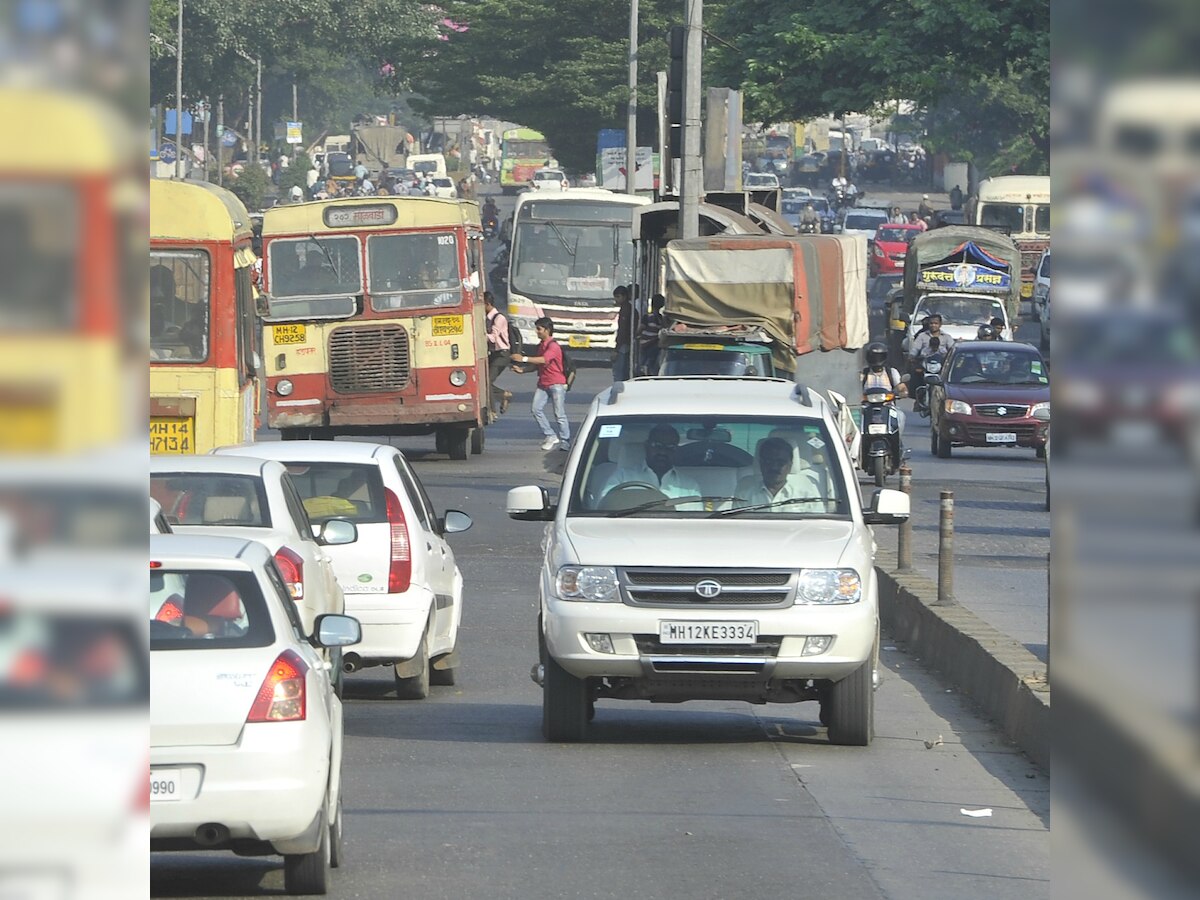 Youth Congress demolishes BRTS lane in PCMC