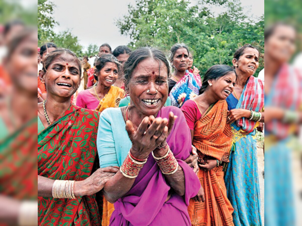 20 students killed in Telangana as school bus hits train