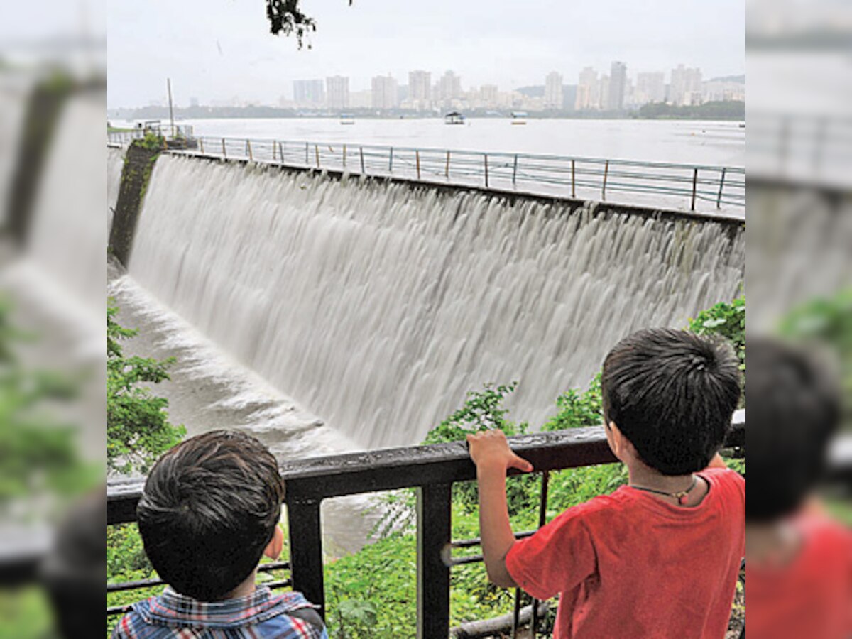 Rain gods pour cold water on BMC's cloud seeding plans, save Rs 24 crore