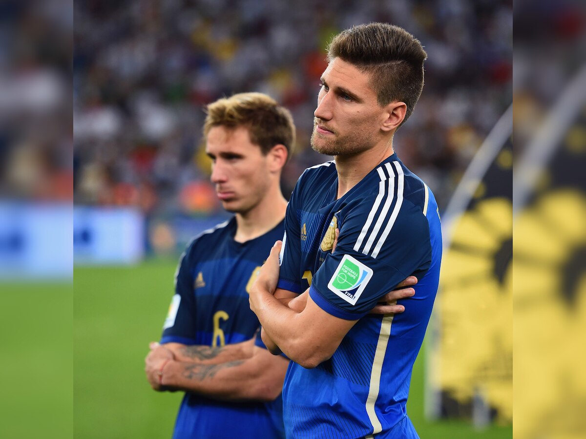 Argentine defender Federico Fernandez signs for Swansea