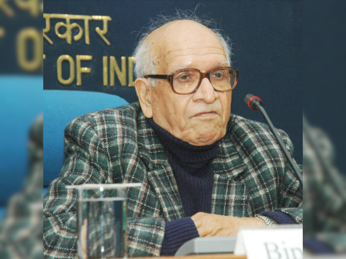 Noted historian Bipin Chandra passes away