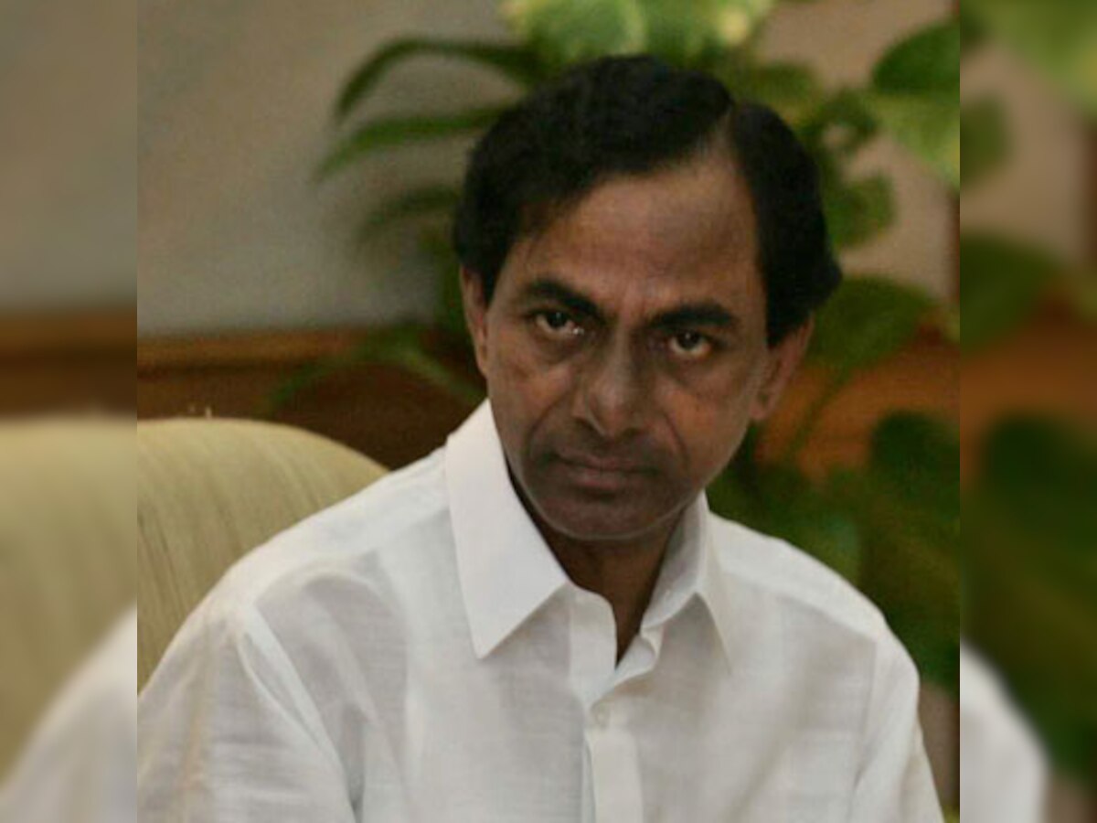 Will bury media ten feet under the earth if they insult Telangana, threatens CM K Chandrasekhar Rao