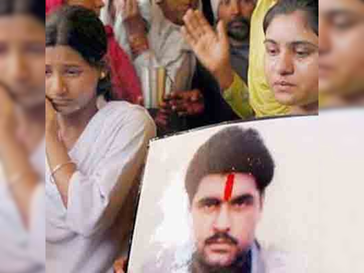 Pakistan court summons witnesses in Sarabjit  Singh murder case