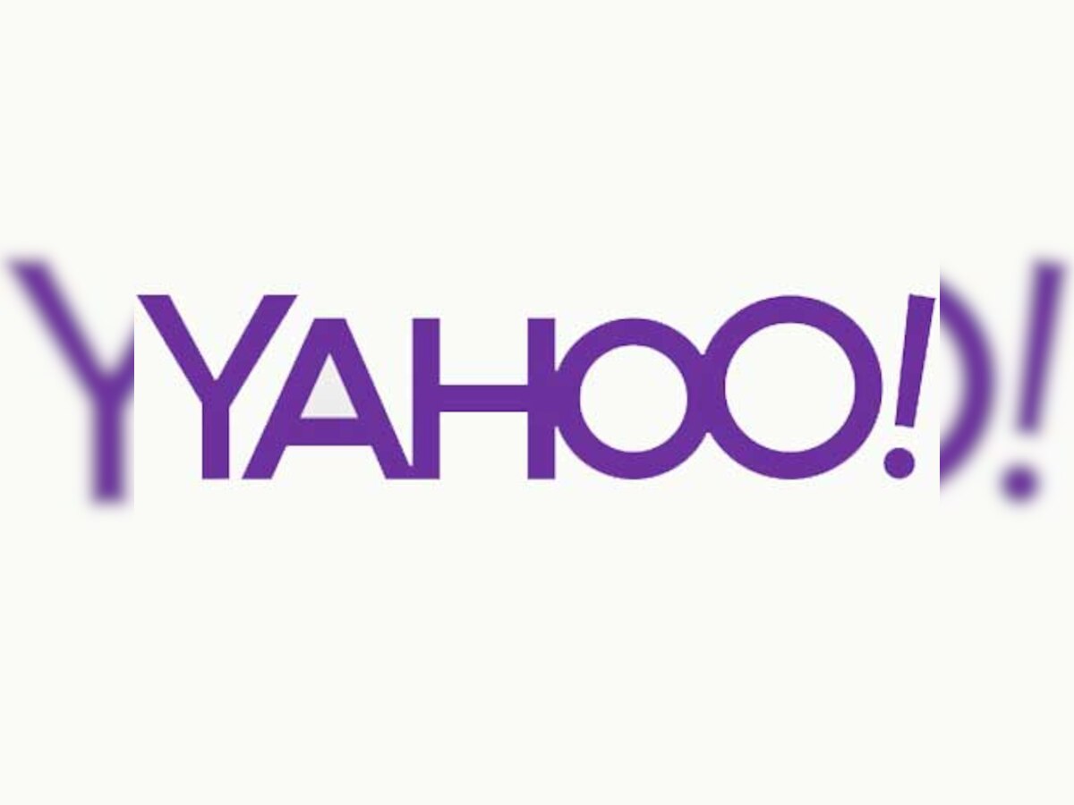 US threatened Yahoo with huge fine over surveillance