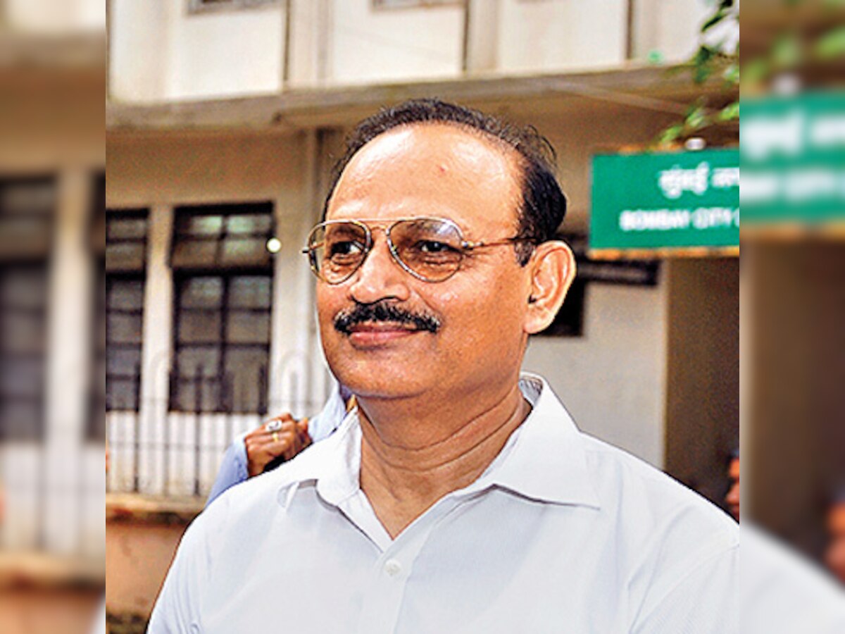 Cancel Sunil Paraskar's bail as he's in touch with criminals, says model's advocate
