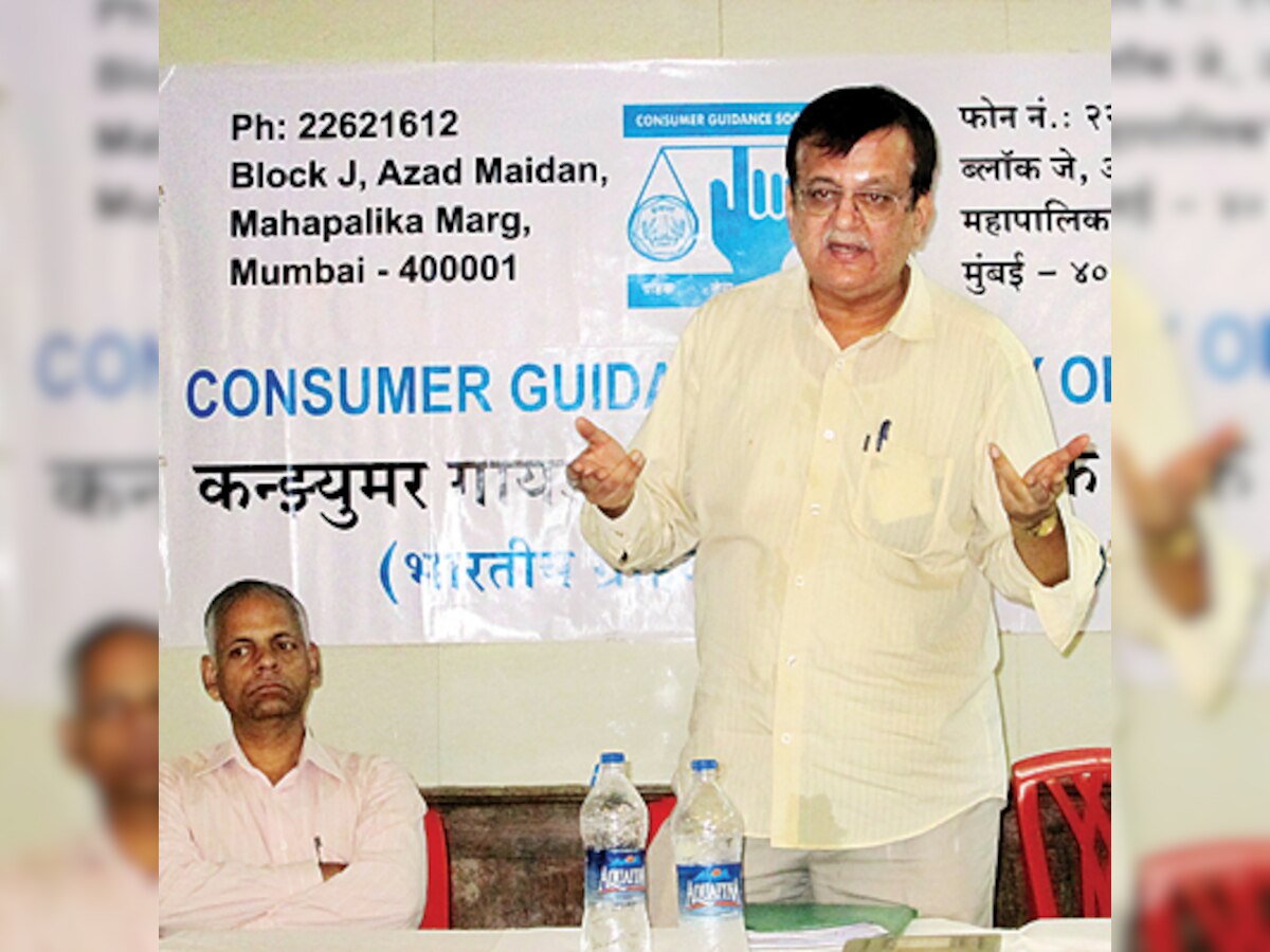 59-year-old providing free-of-cost legal aid to duped consumers