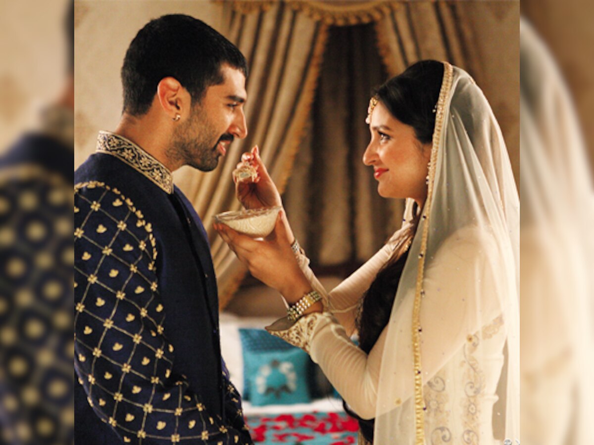 Aditya Chopra to host a special screening of 'Daawat-e-Ishq' for Parineeti Chopra and Aditya Roy Kapur's family