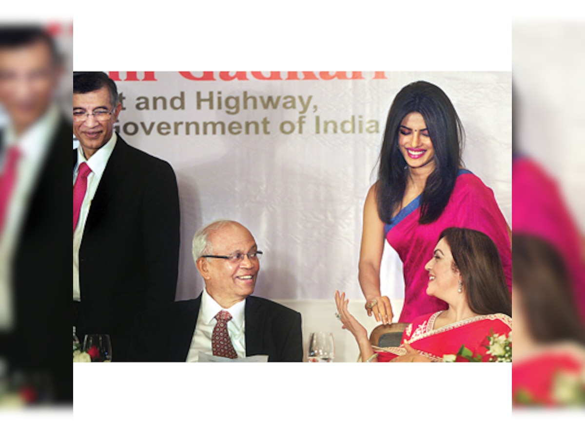 Priyadarshni Academy felicitates Priyanka Chopra