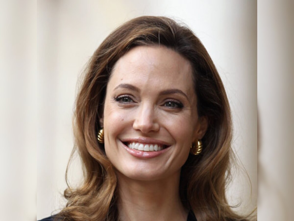Angelina Jolie to helm Richard Leakey biopic 'Africa'