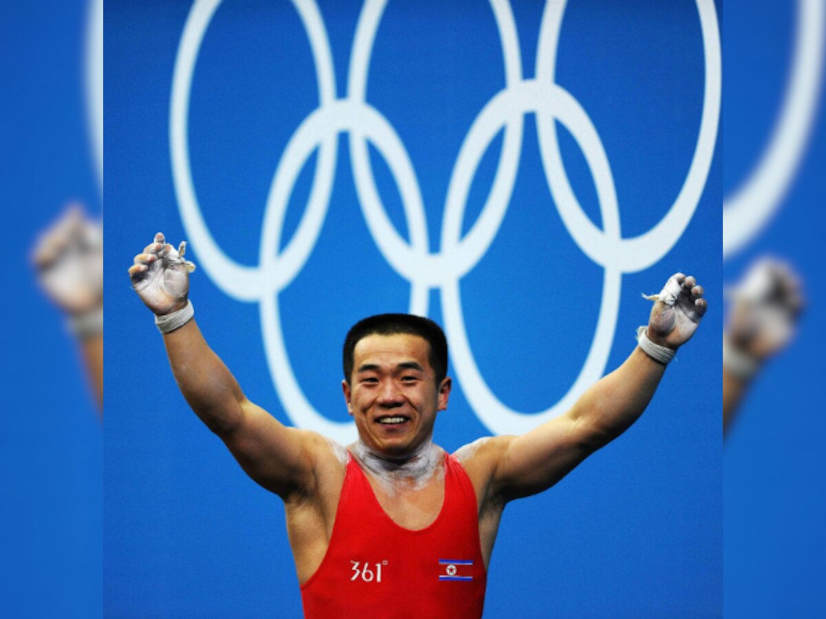 North Korean lifter Om Yun Chol breaks record as competition begins