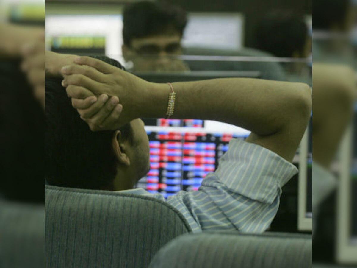 Sensex down 44 points in early trade on global cues; IT stocks lead