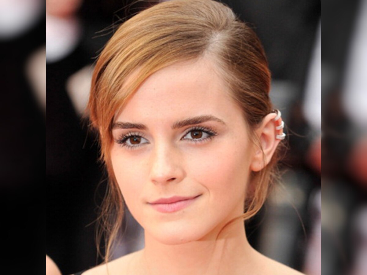 Feminists rail against 4chan nude pictures threats for Emma Watson
