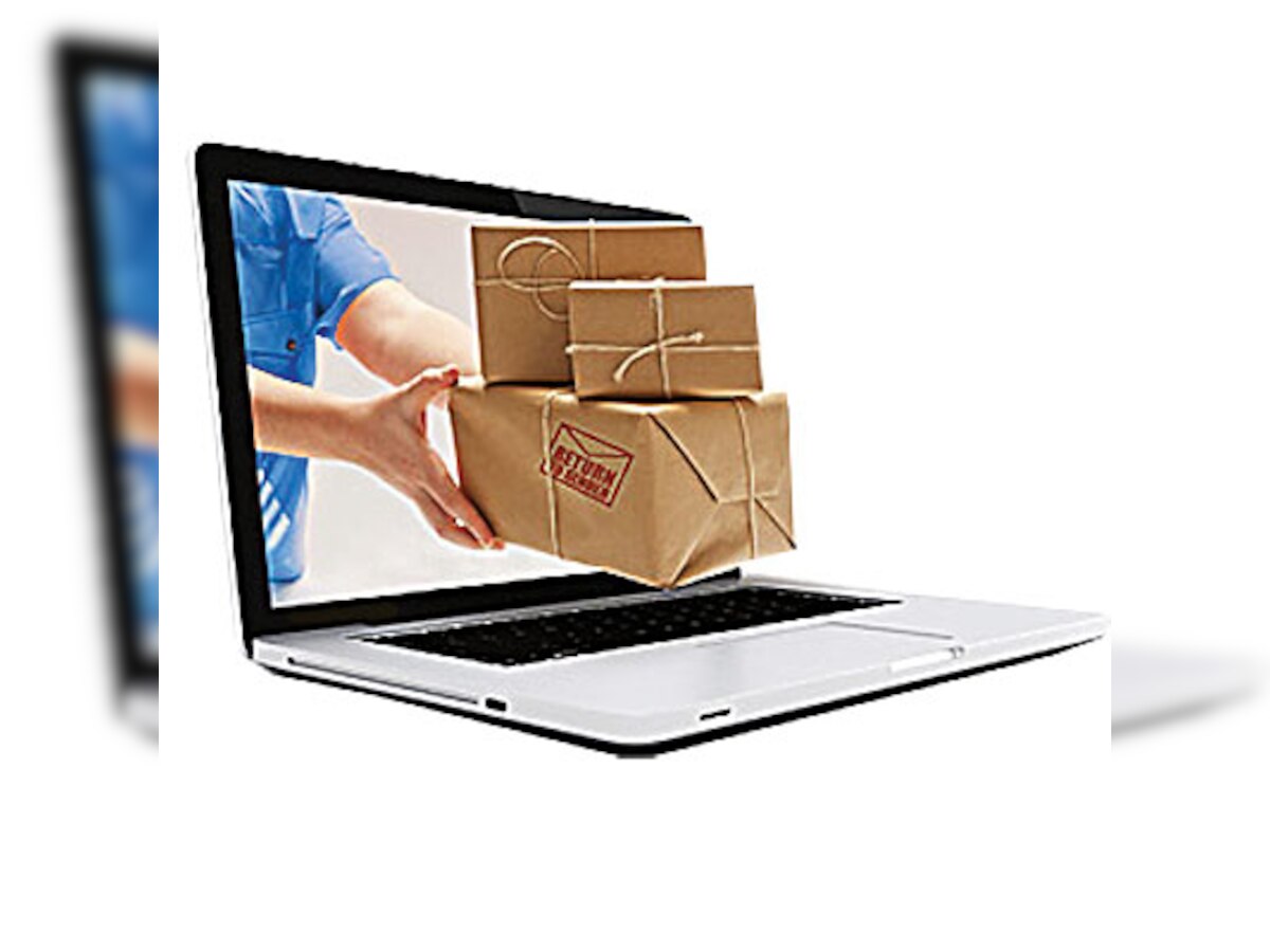 57% teenage students prefer shopping online: Survey