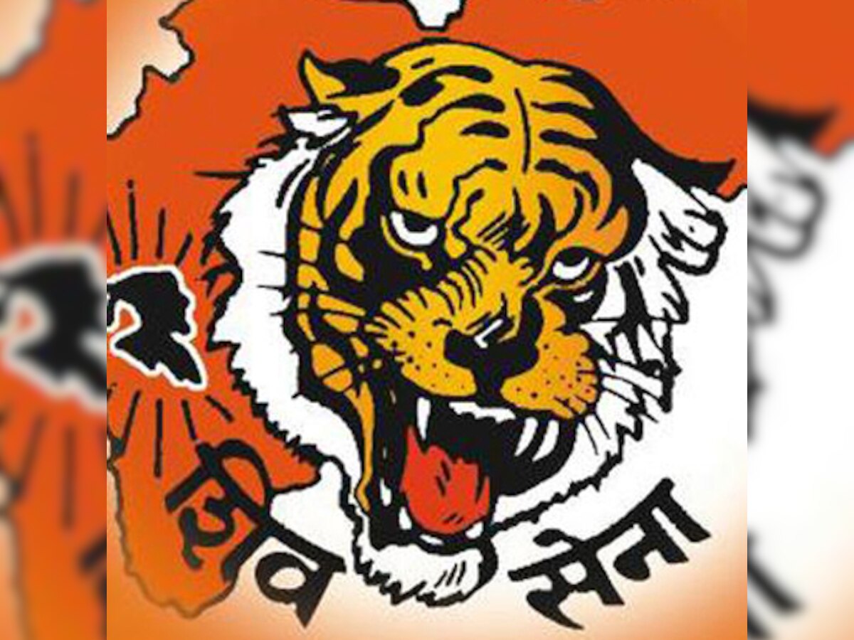 Shiv Sena supports mafia don Arun Gawli's daughter in Byculla; will not field candidate against late BJP leader Gopinath Munde's daughter Pankaja