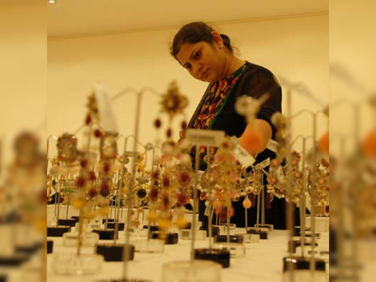 Gold, silver recover on festive season demand