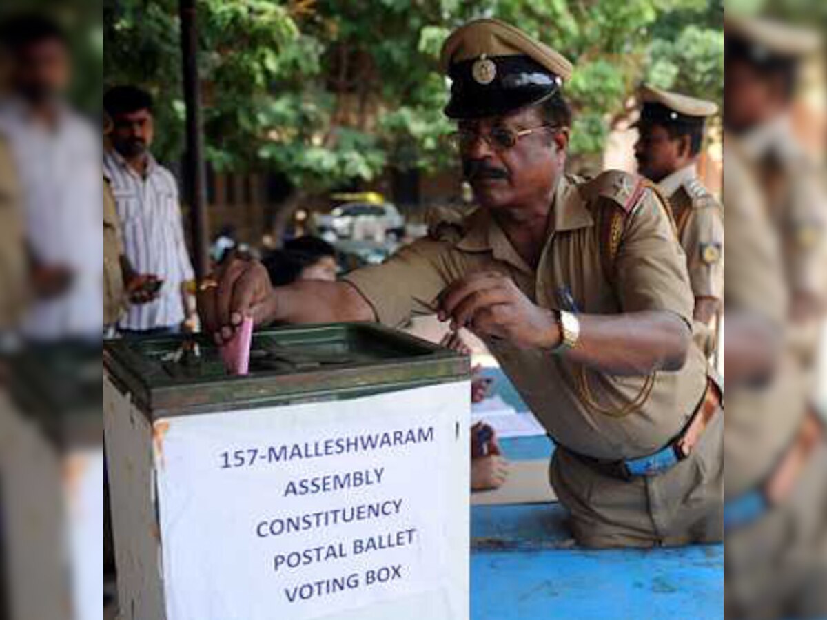 Voting through paper ballot a possibility in three seats of Maharashtra : Election Commissioner