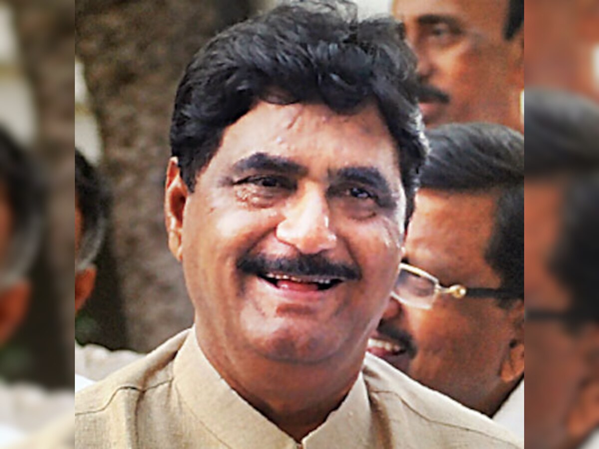 Maharashtra elections: Gopinath Munde's daughters vying to retain family turf in Beed