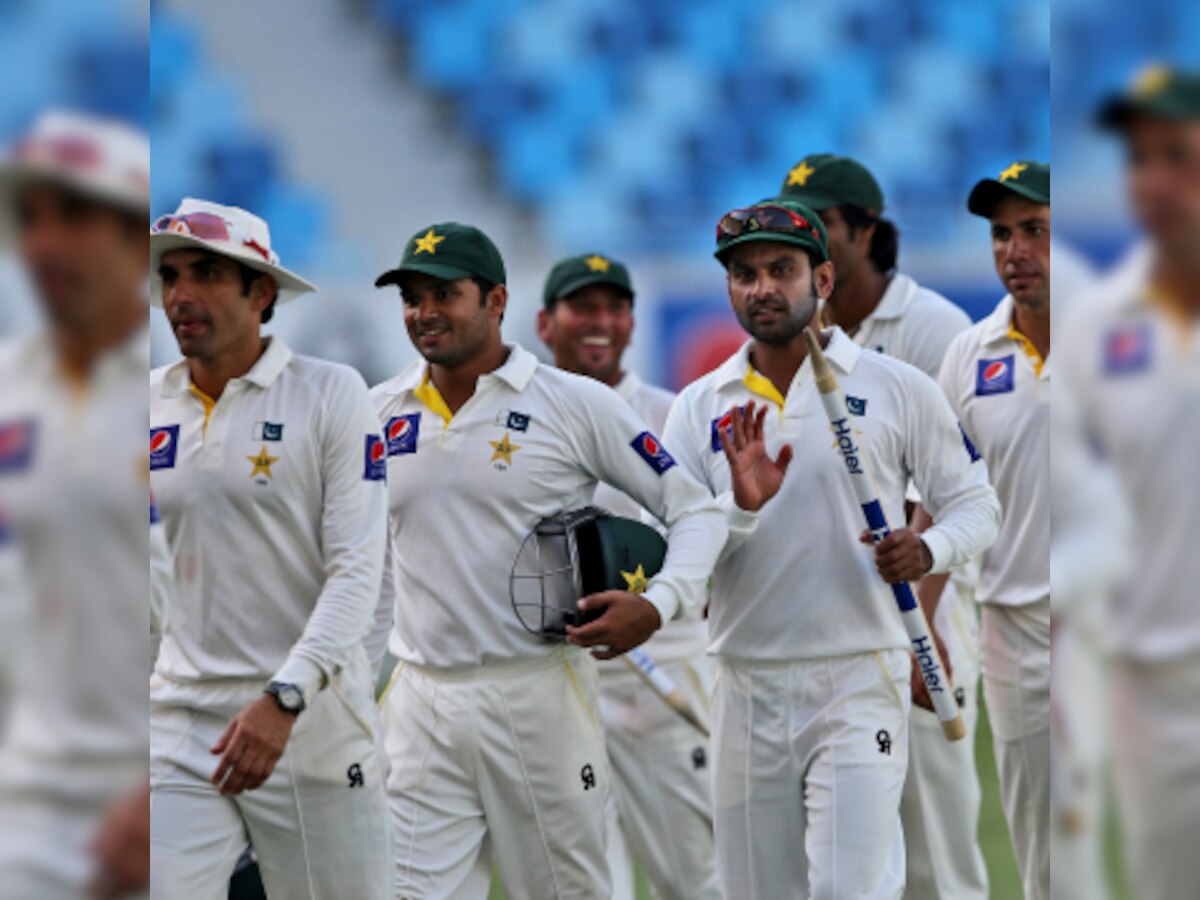 Zulfiqar Babar, Yasir Shah spin Australia out to give Pakistan 1-0 lead