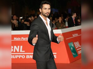Shahid works extra hours for 'Shandaar' to attend Rome Film Festival
