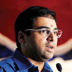 Vishwanathan Anand capitulates against Magnus Carlsen in game six of World Chess Championship