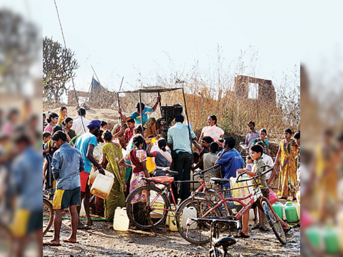 Water shortage in 19,000 villages: Maharashtra government to approach Centre for package