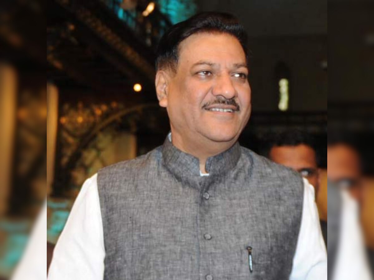 Ex-CM Prithviraj Chavan stuck in lift for 30 minutes