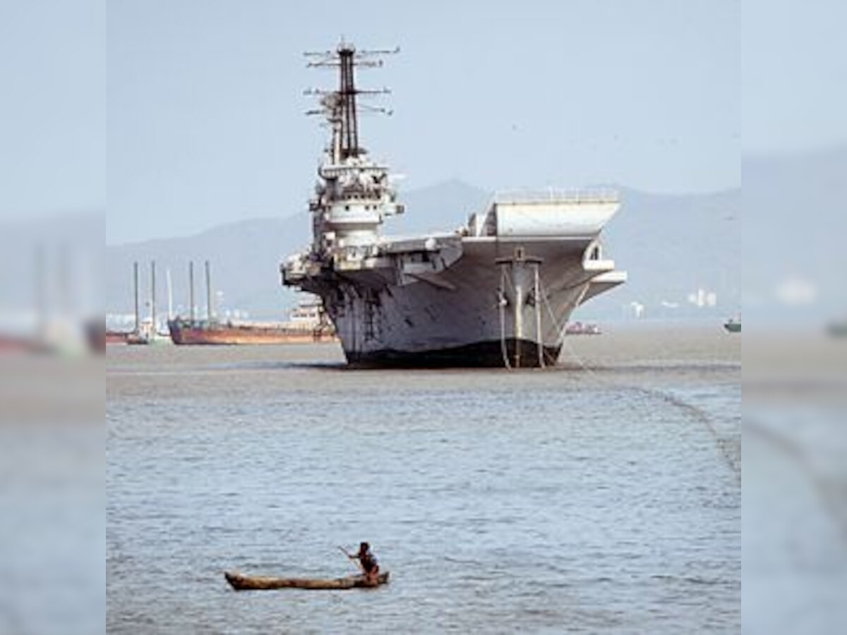 India's second aircraft carrier INS Viraat may get decommissioned by 2018