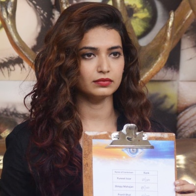Karishma tanna single